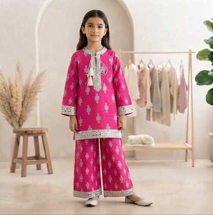 "Elegant Printed Khaddar Outfits Featuring Trendy Flapper Trouser Sets"