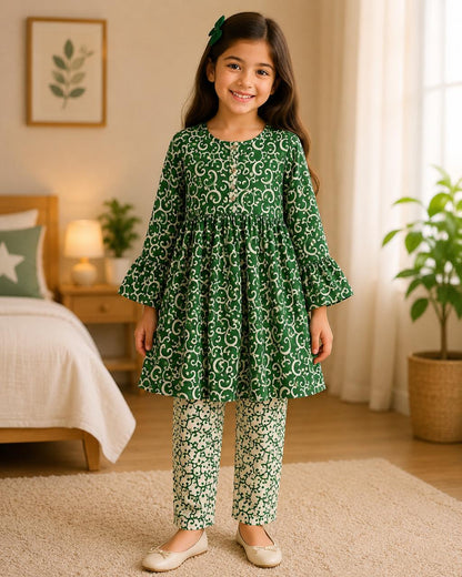 Pakistan Independence Collection – Premium Girls Green Printed Kurta Trouser Set | Soft Cotton | 2-Piece Eastern Wear