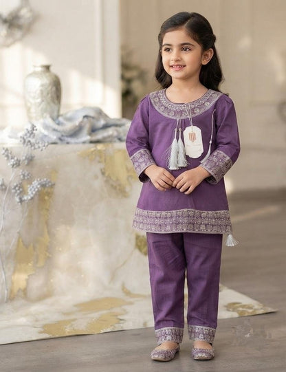 Traditional Charm 2-Piece Kurti Outfit for Girls