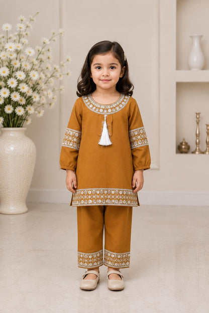 Traditional Charm 2-Piece Kurti Outfit for Girls